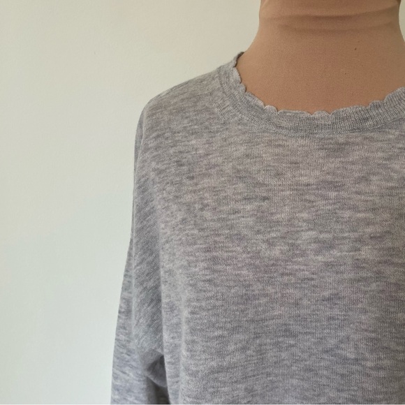 Anthropologie Sundry Wool Cashmere Scallop Gray Stripe Sleeve Sweater EUC Sz 1/S - Picture 8 of 12
